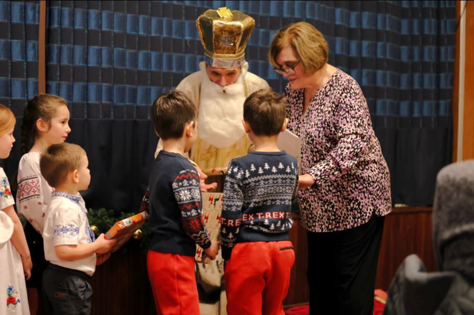 Rochdale’s Ukrainian community host St Nicholas Day Christmas event