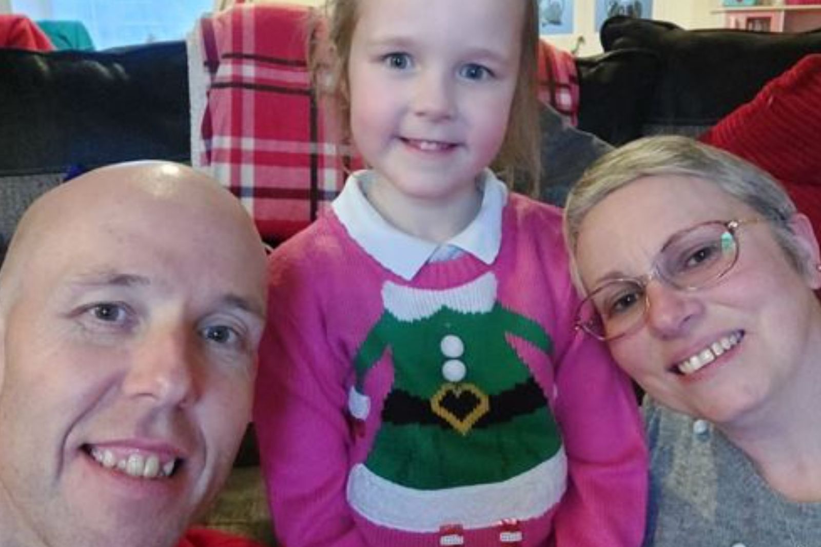 Llanelli couple will brave Boxing Day Walrus Dip in aid of breast care unit