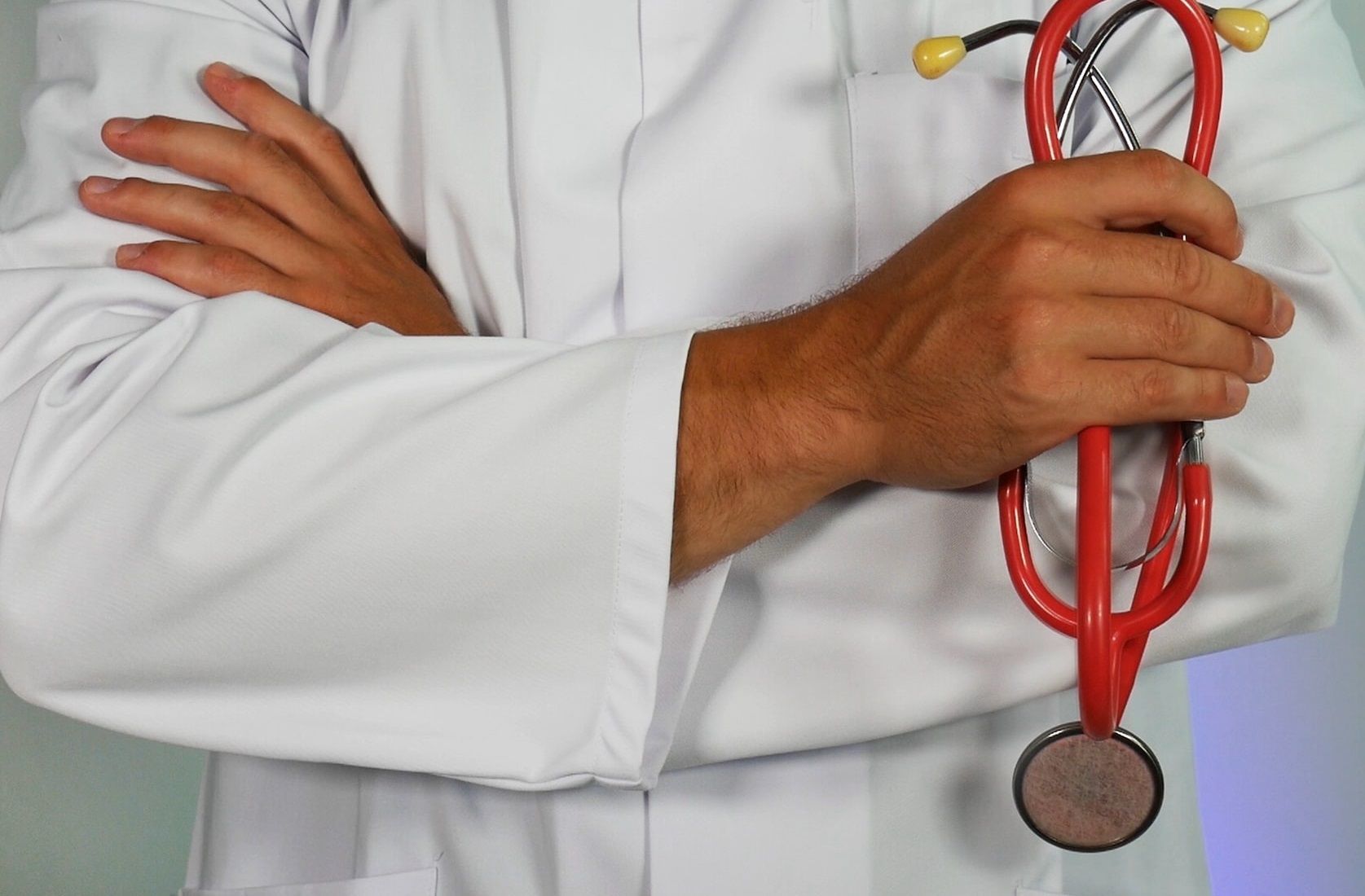 Doctors vote to strike as year ends on sour note with NHS waits
