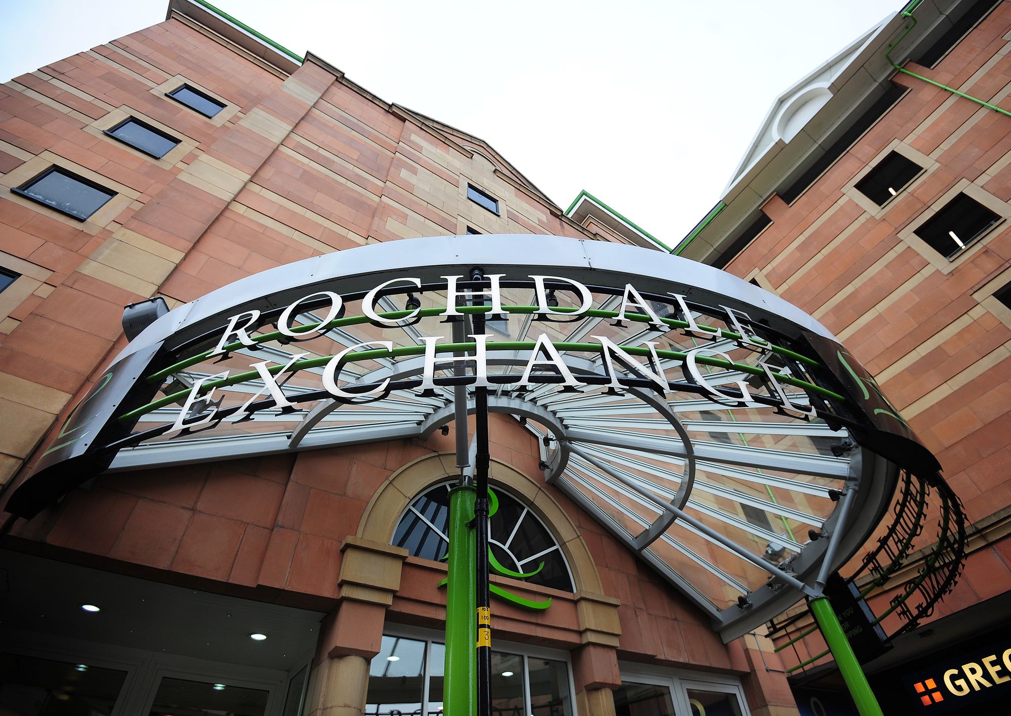 Four shops at Rochdale Exchange Centre left without water due to ‘major leak’