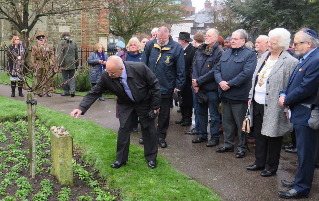 Folkestone community invited to Holocaust Memorial service