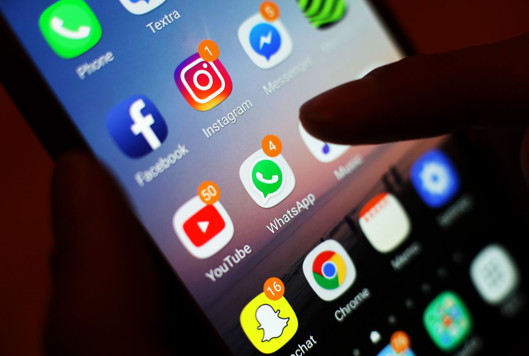 Millions to be transferred over to new mobile network after major merge - see if you're affected