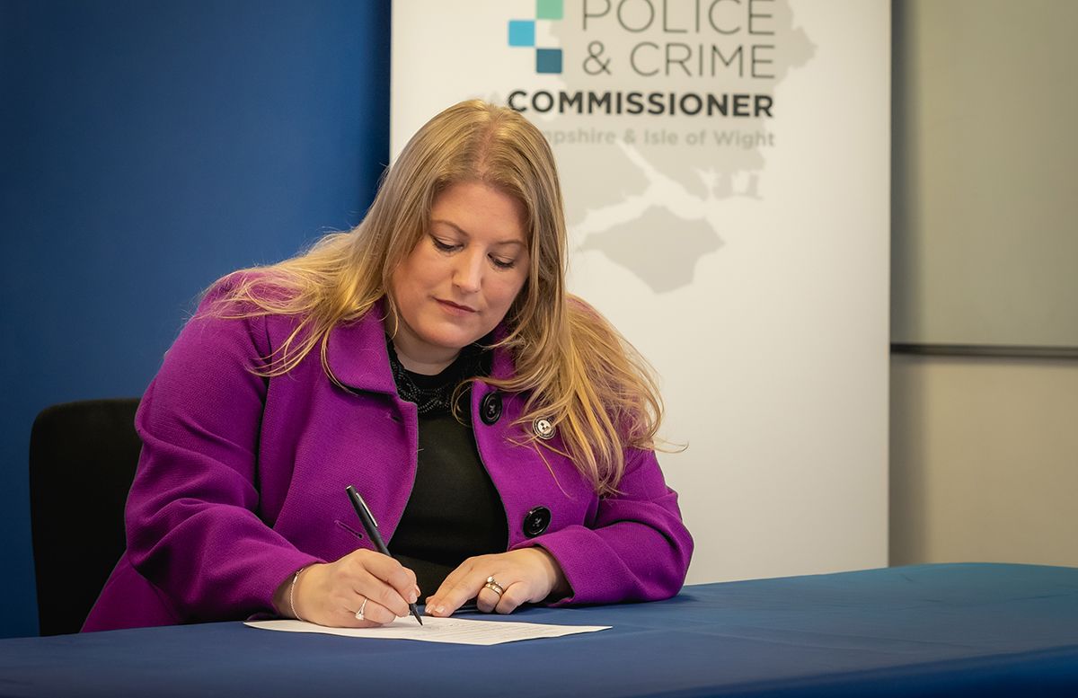 Police and Crime Commissioner calls for Volunteer for Year Award nominations