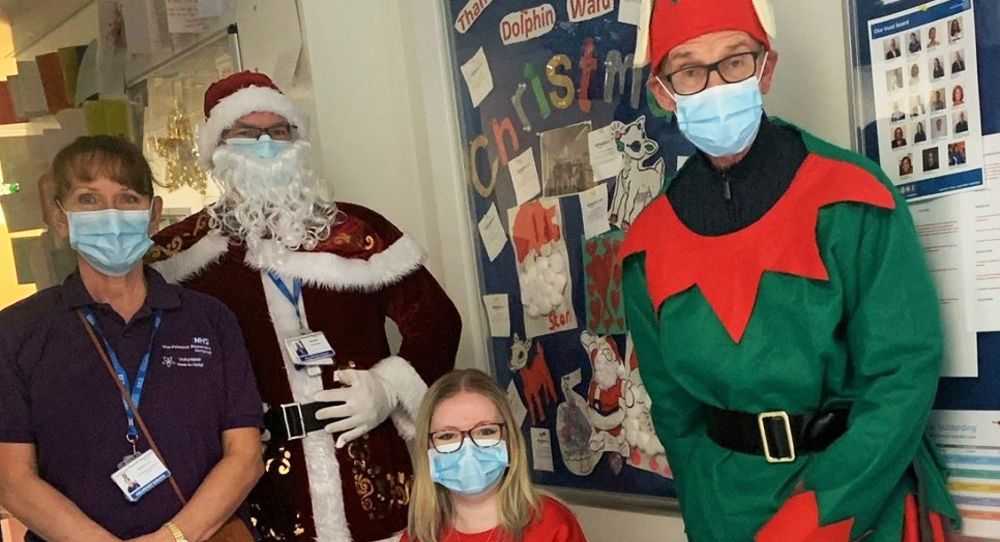 Festive visit for young patients at Harlow hospital Christmas