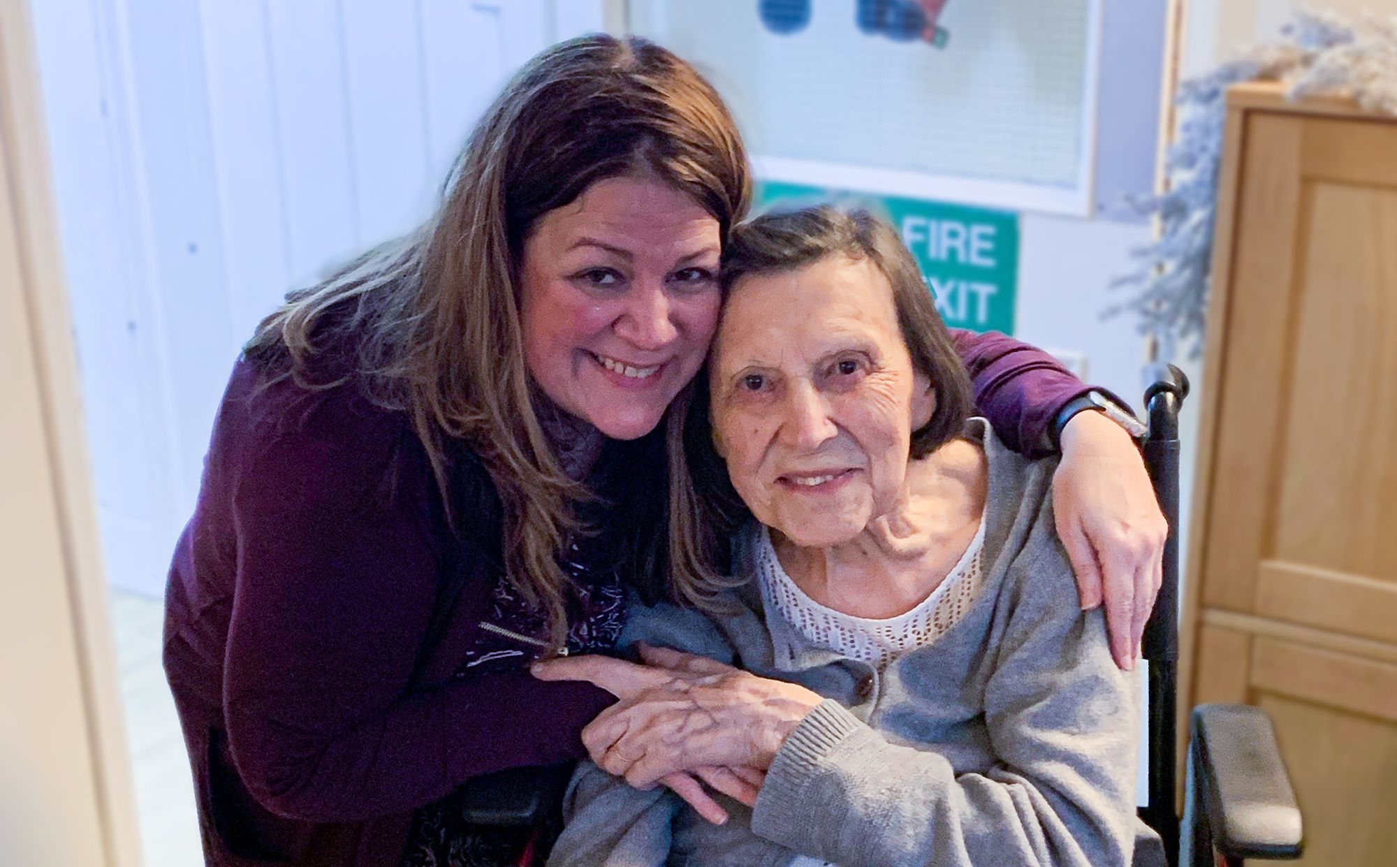 Luton resident surprised with special visit from America for 102nd birthday