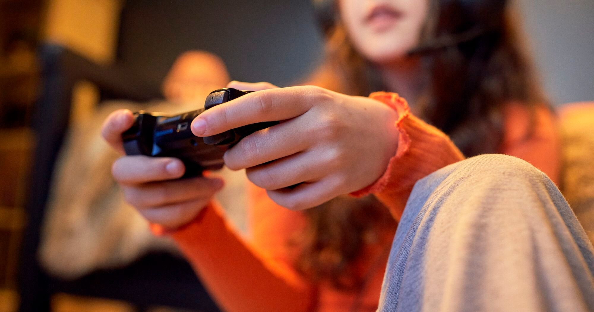 Wales residents want 'tougher' Online Safety Bill, says NSPCC