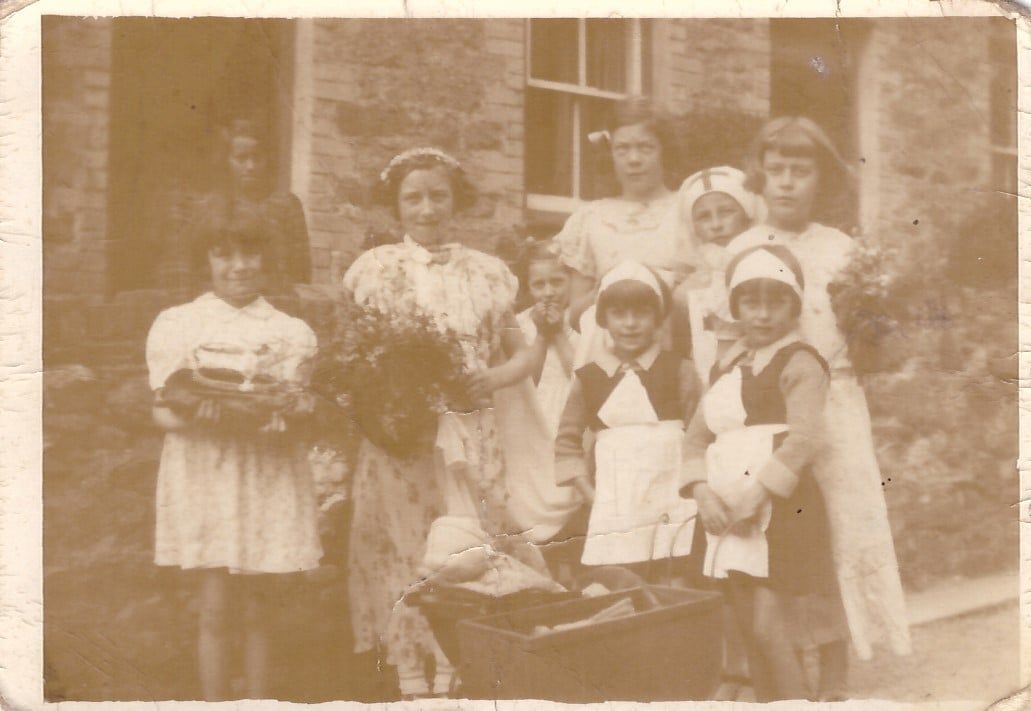 Efailnewydd, Penrhos and Llannor in past years