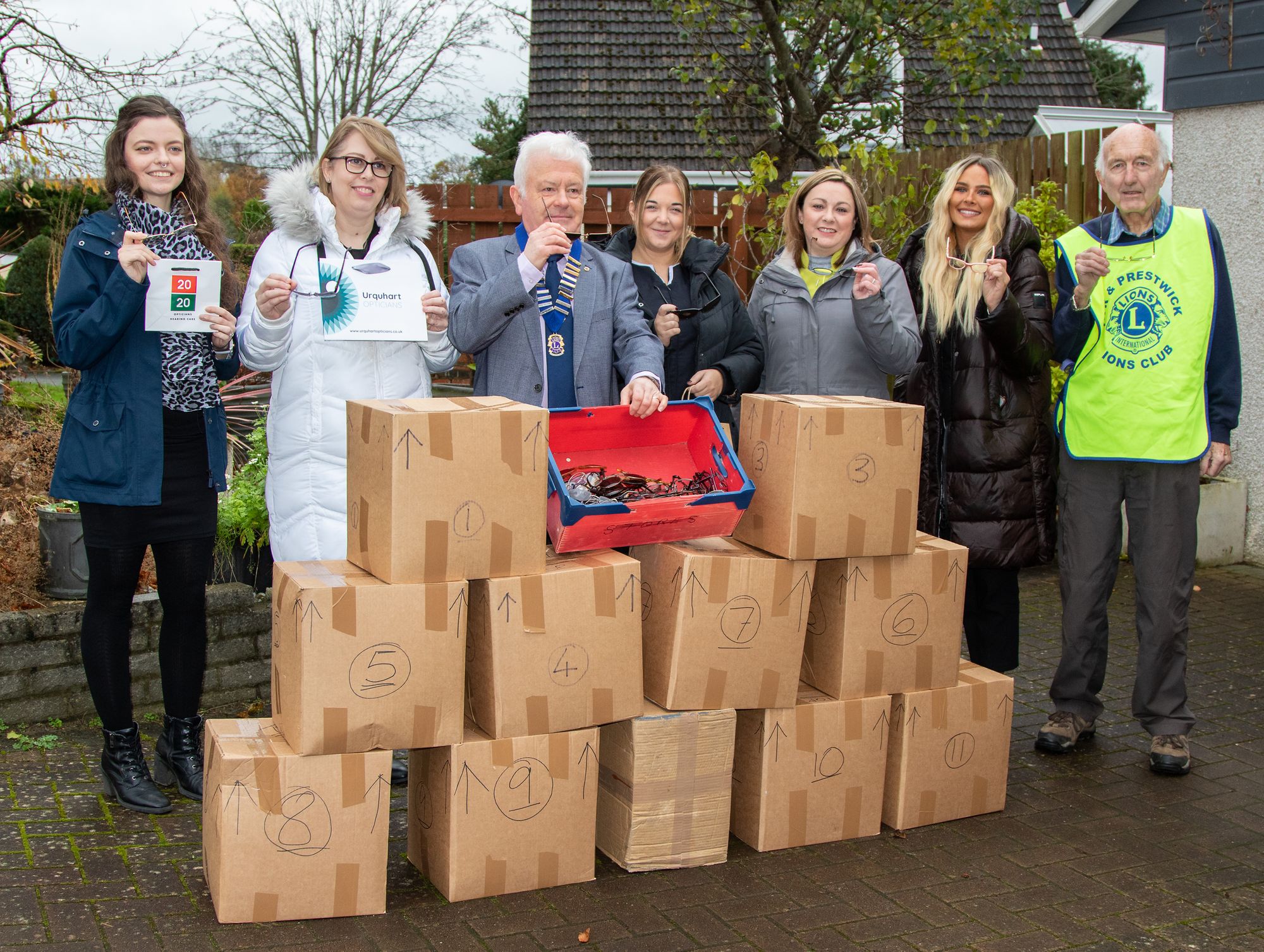 Ayrshire Lions Club send recycled glasses to countries in need