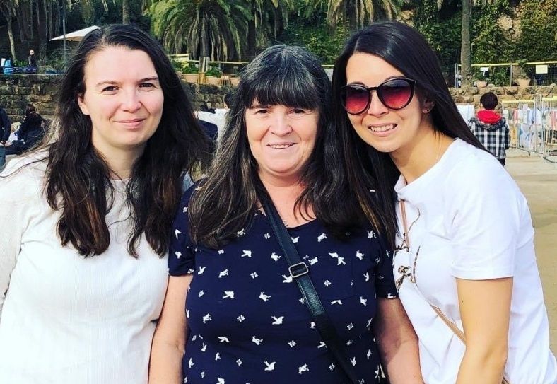 Blind mum takes on abseiling challenge to raise funds for Stevenage hospital