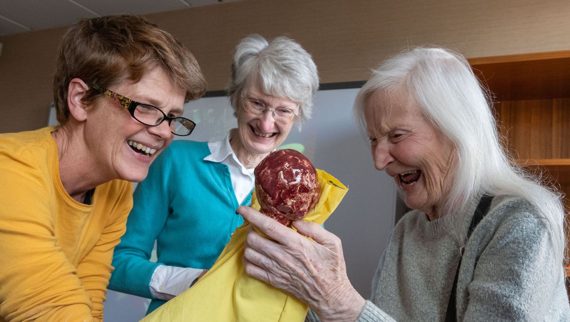 Liverpool dementia-arts union launches tool to support care sector