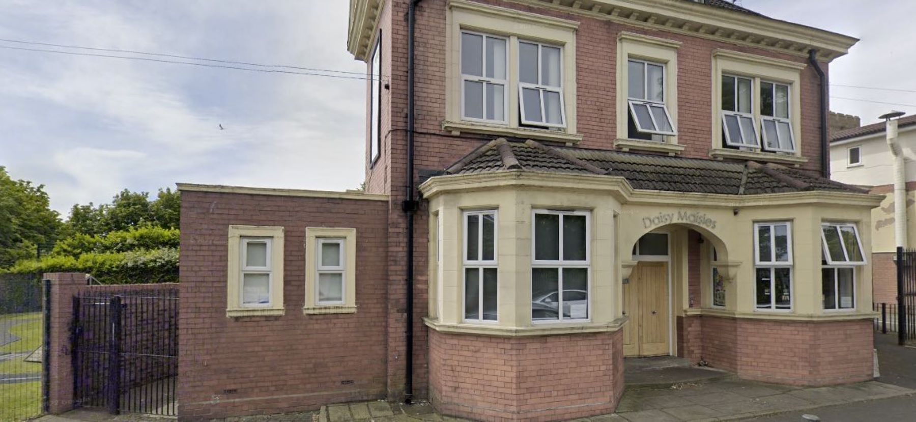 Children make 'strong attachments' at Widnes nursery