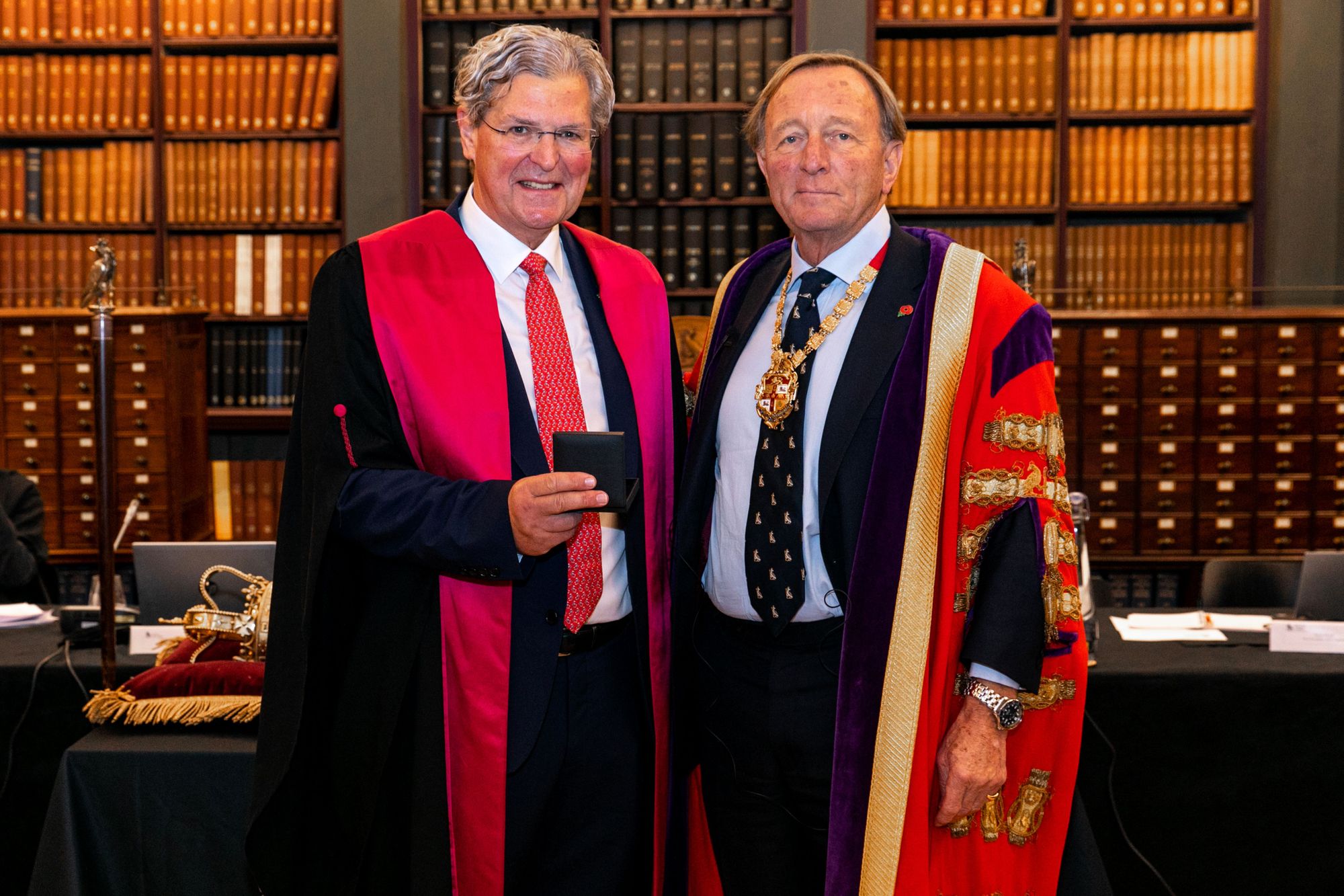 Pioneering Carmarthenshire-born cancer surgeon honoured with prestigious award