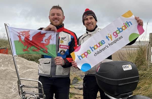 Welsh duo embark on Malaga moped mission for children's hospice