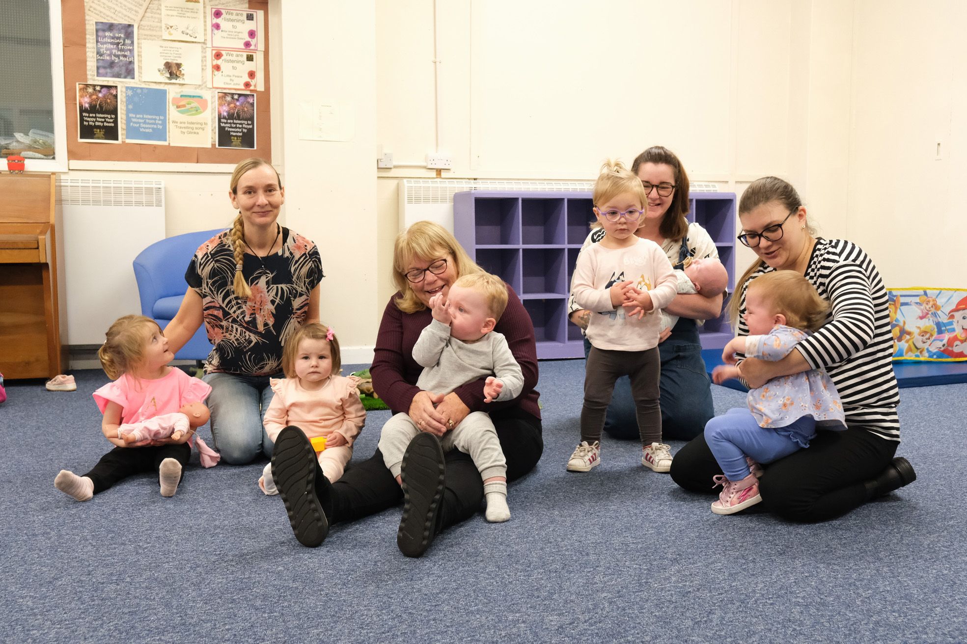 Shining Lights Halewood receives donation from housebuilder