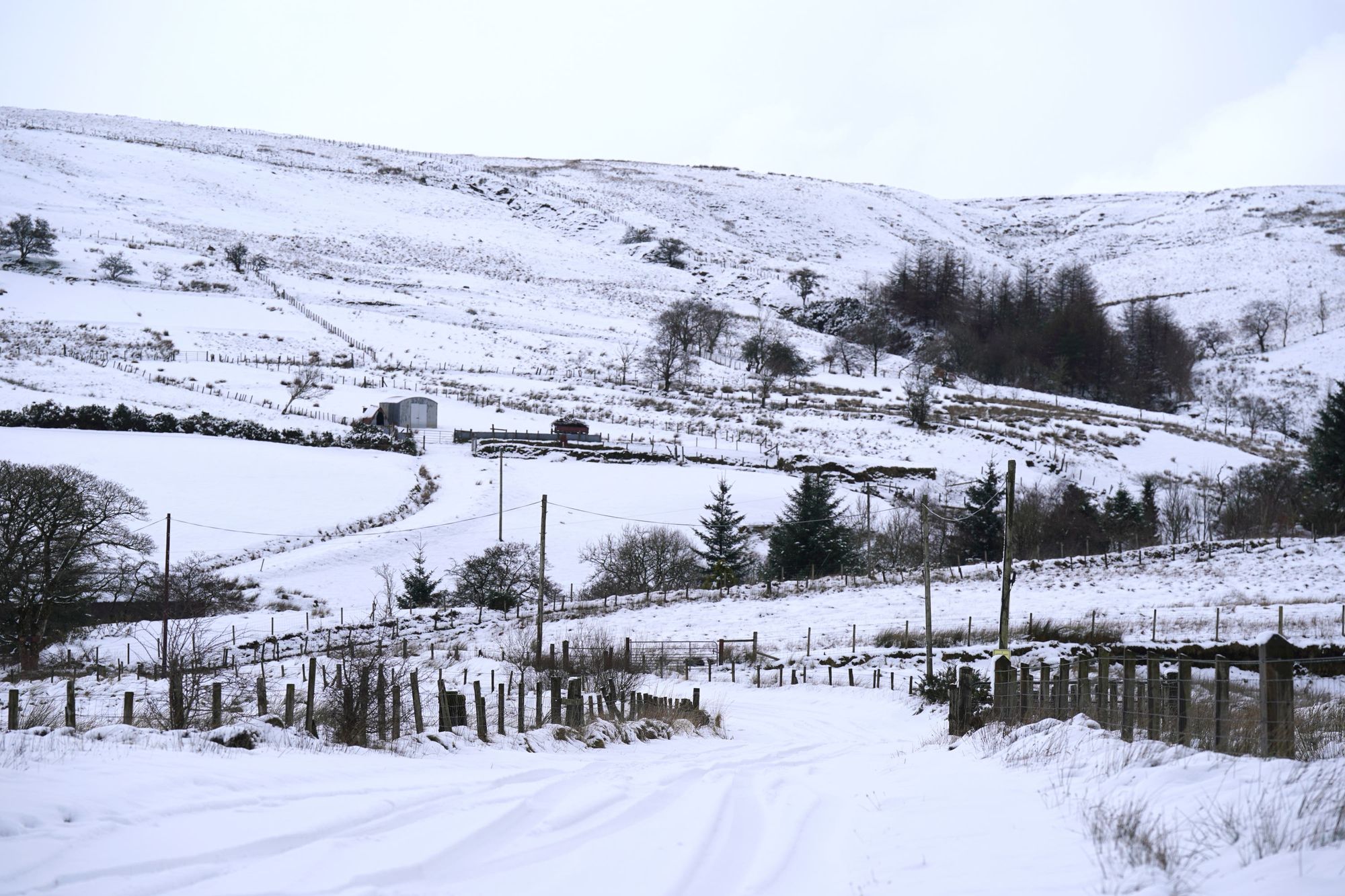 Brits left shivering after brutal -10.4C snap on 'coldest night of the year so far'