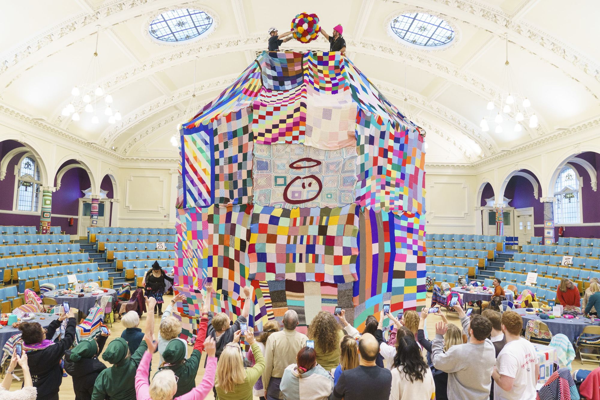 Knitters make UK's largest hat to raise funds for good cause