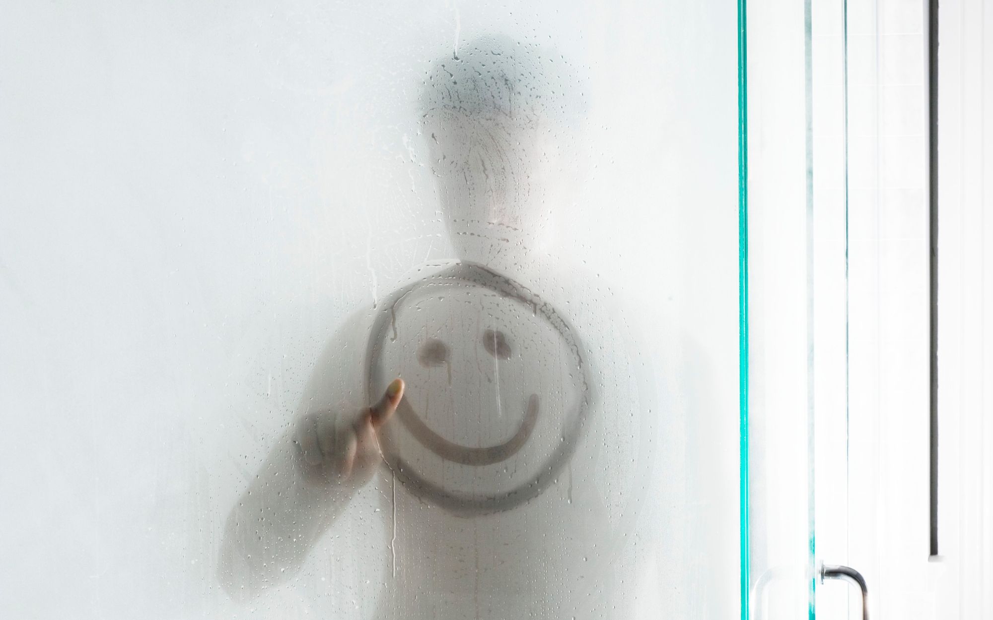 Three minute hack can rid house of condensation - and you don't have to open the windows all day