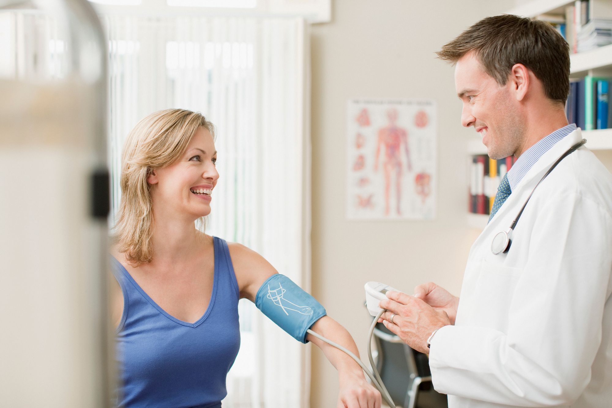 10 heart symptoms experts say you should never ignore