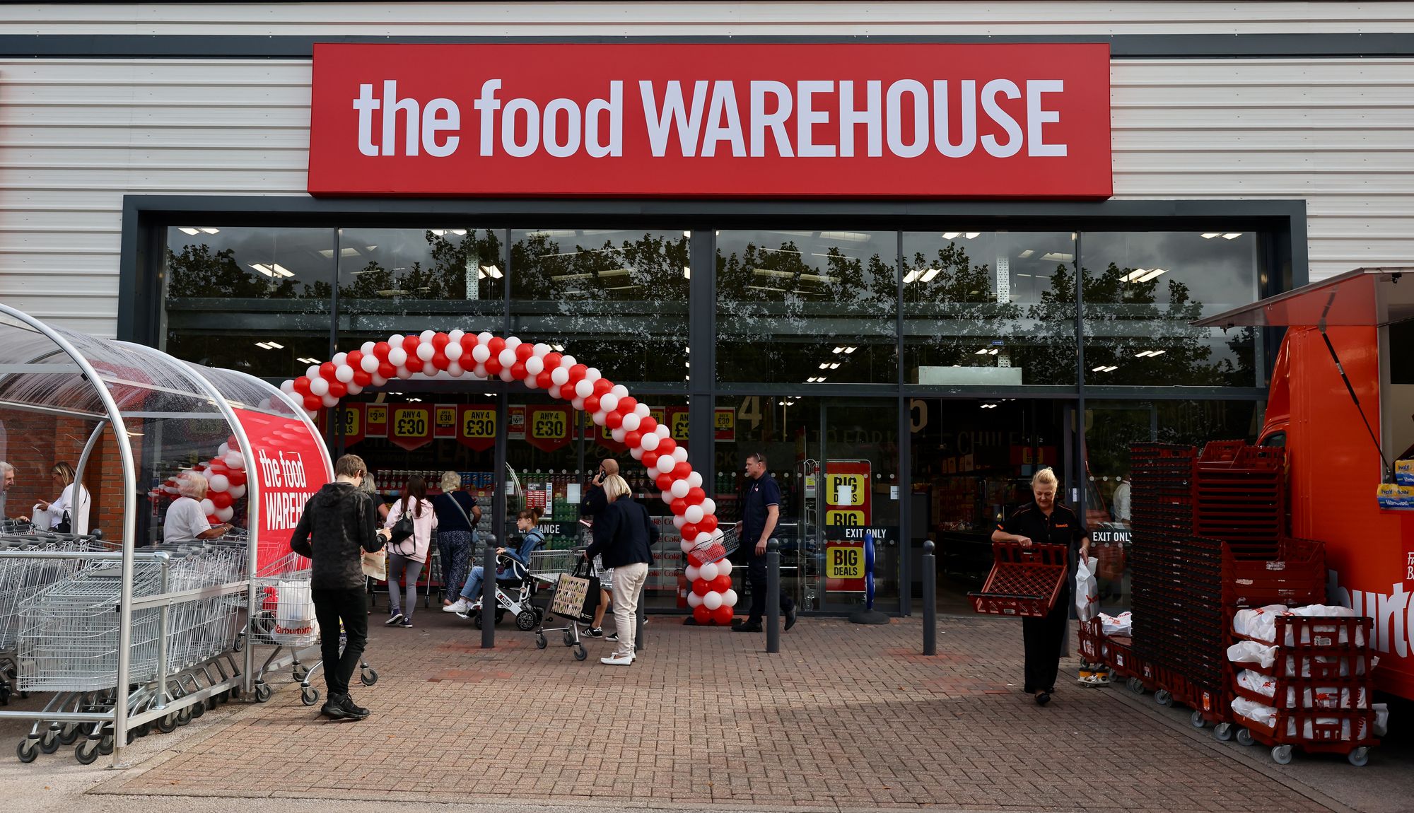 Get £10 off when you spend £50 at The Food Warehouse with this great