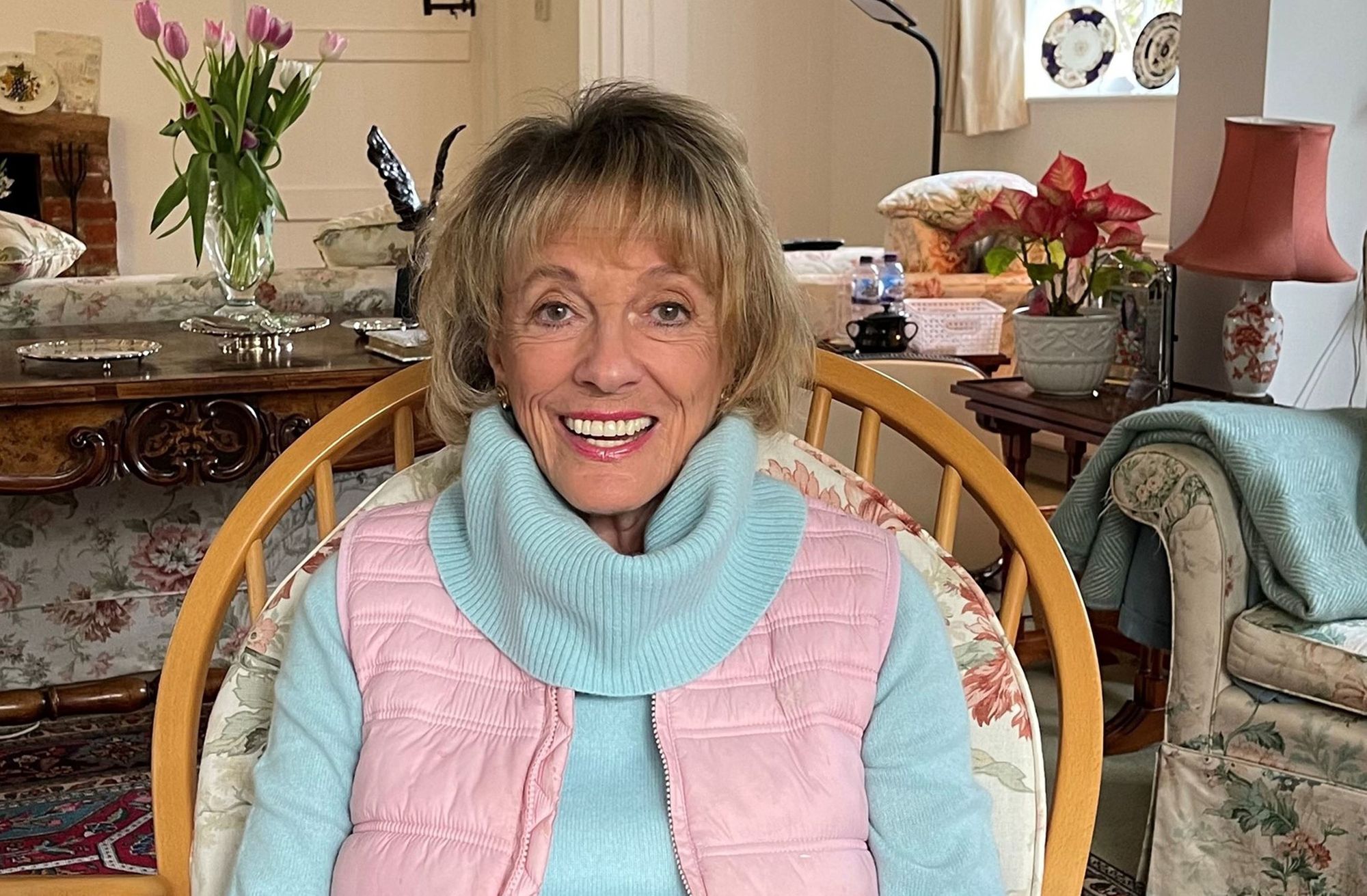 Signs and symptoms of lung cancer to be aware of following Dame Esther Rantzen's diagnosis