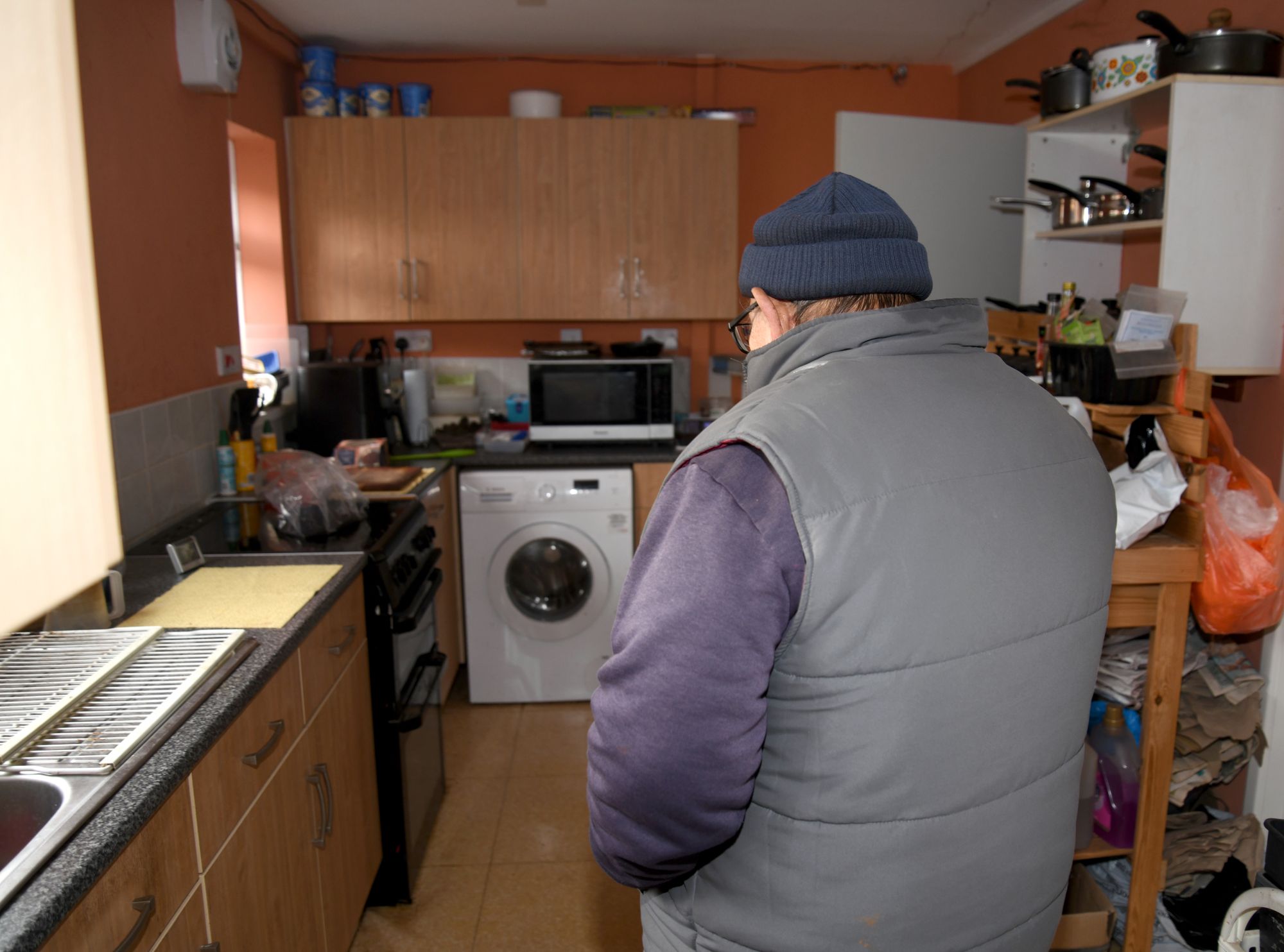 Pensioner with boiler problems says indoor temperature plummets to 5°C