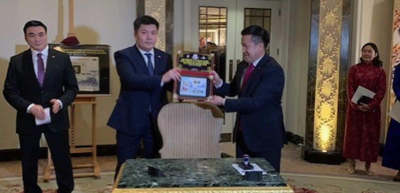 Reigate school attend celebration at Mongolian Embassy