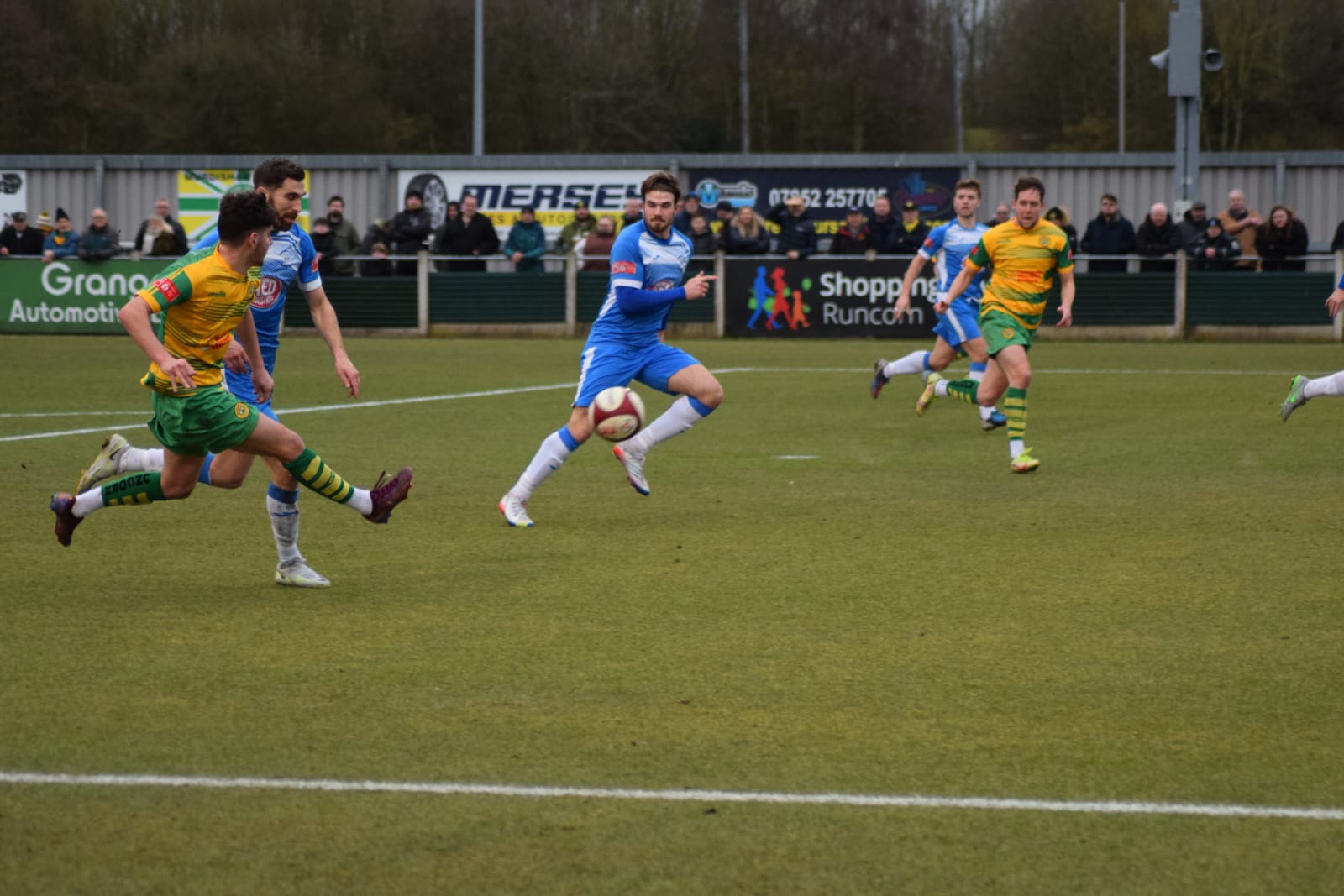Football: Excellent team performance helps Linnets secure three points
