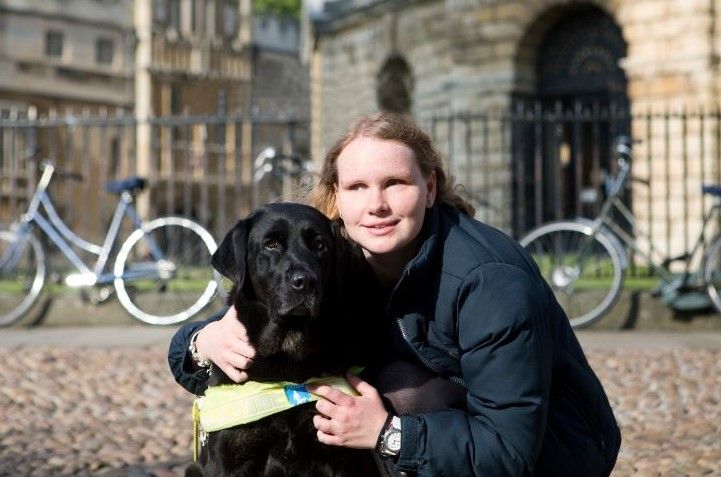 Oxford student says volunteering with guide dogs has helped build confidence and make friends