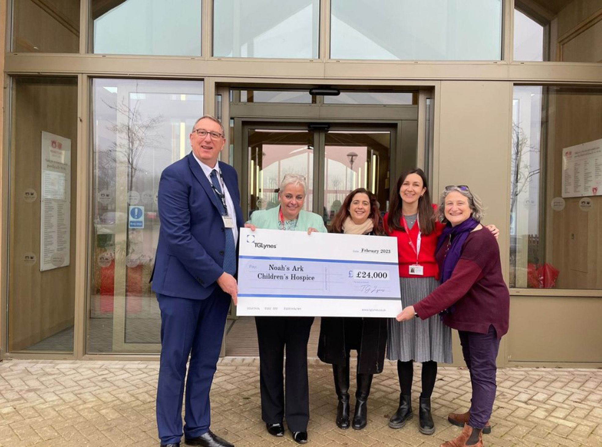 Enfield company donates £24k 
to north London children’s hospice
