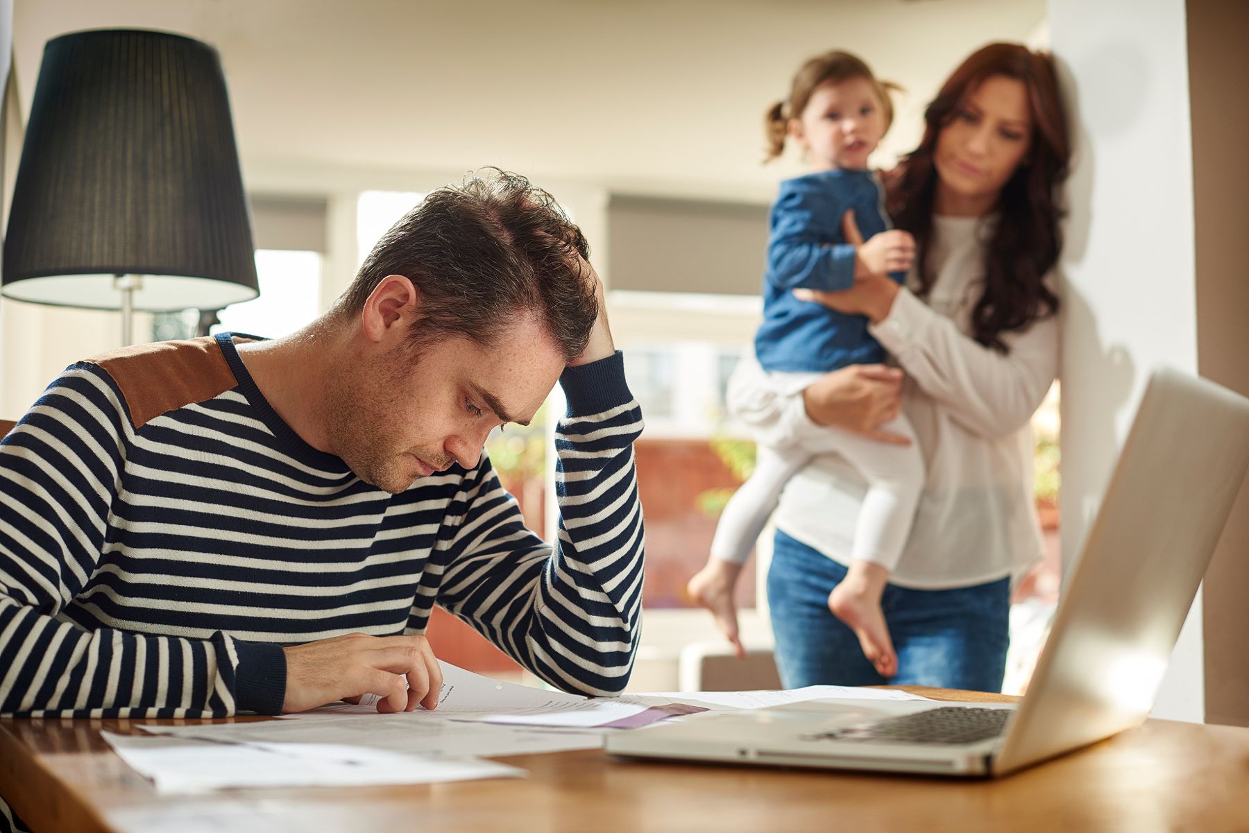 DWP scheme extended again to offer cash and food vouchers to struggling households