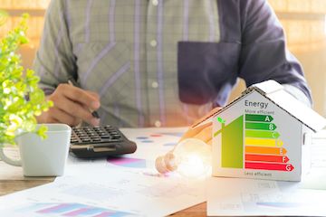 Average household energy bills predicted to fall by more than £800 from July