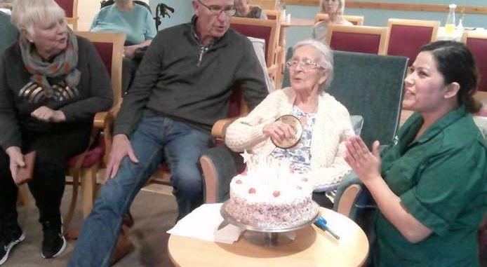 Wartime seamstress Edna celebrates 100 colourful years