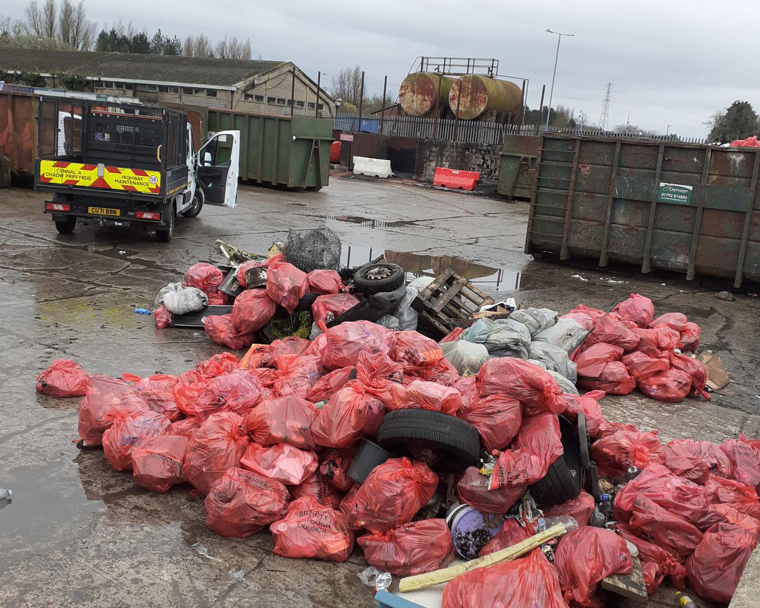 Drivers warned of possible delays on A48 due to rubbish being cleared-up
