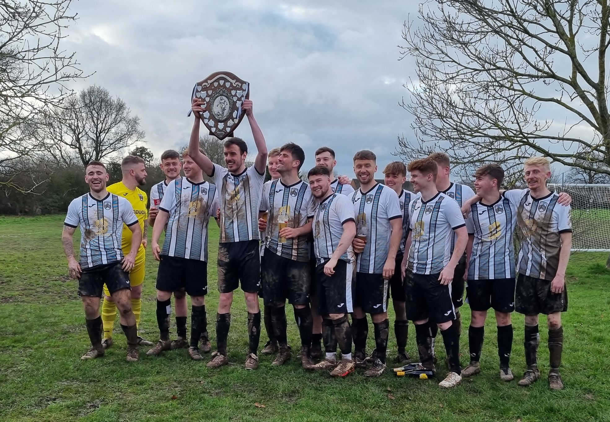 Football: Win for Mersey Royal Vets in Friday night thriller