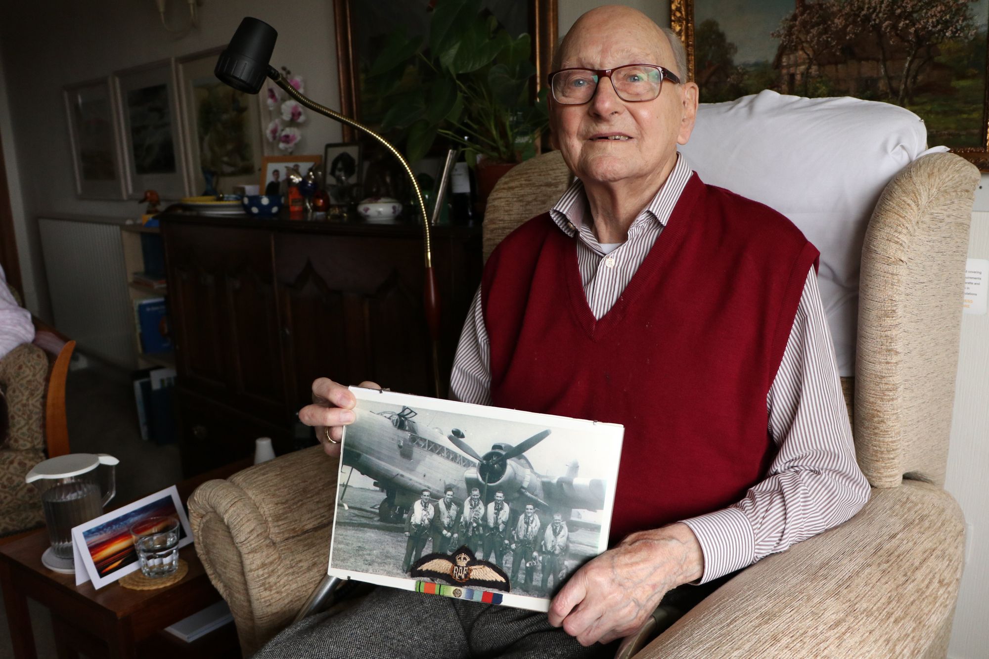Memorial service to celebrate life of Ayrshire D-Day pilot