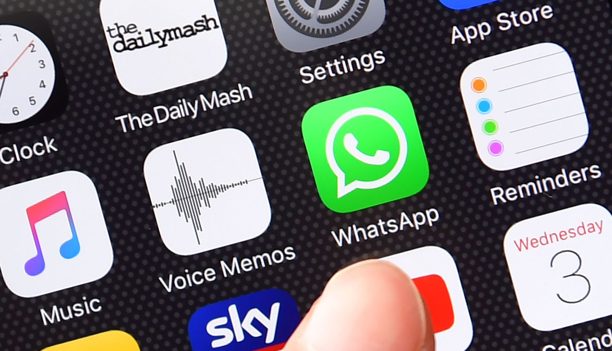 WhatsApp may be blocked in UK if Online Safety Bill passes, warns chief