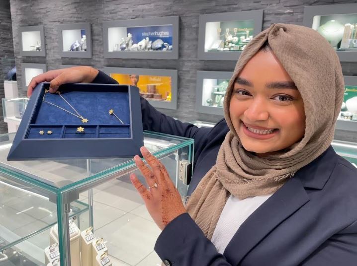 Swansea store assistant becomes high-end jewellery designer