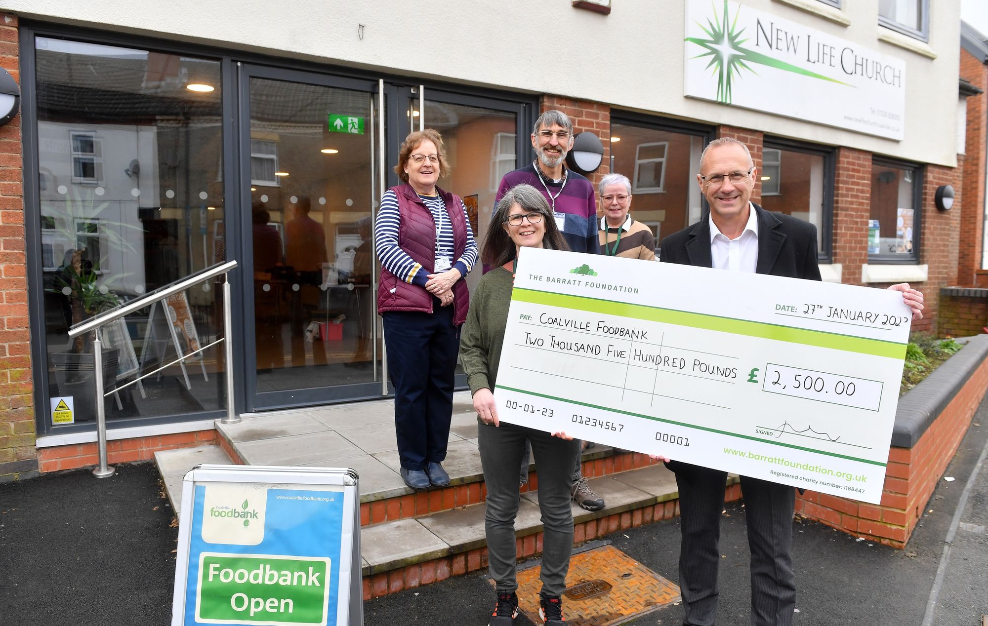 Leicestershire food bank receives £2,500 boost from local housebuilder