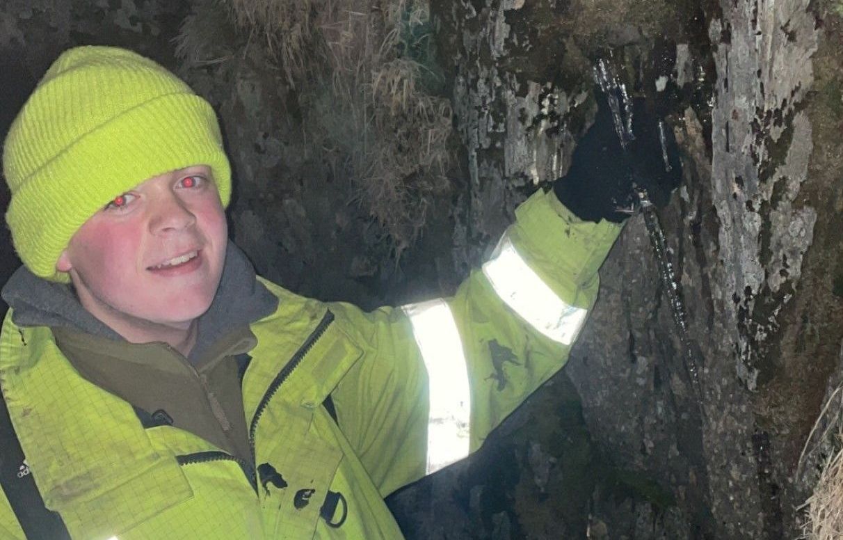 13 year old boy conquers Snowdon for local hospice