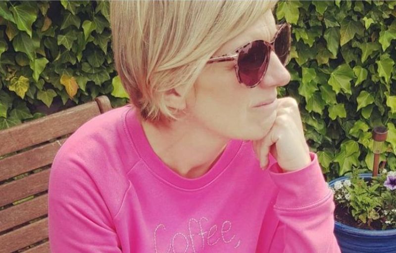 Free mini library launches in Sheffield in memory of book-loving mum-of-two