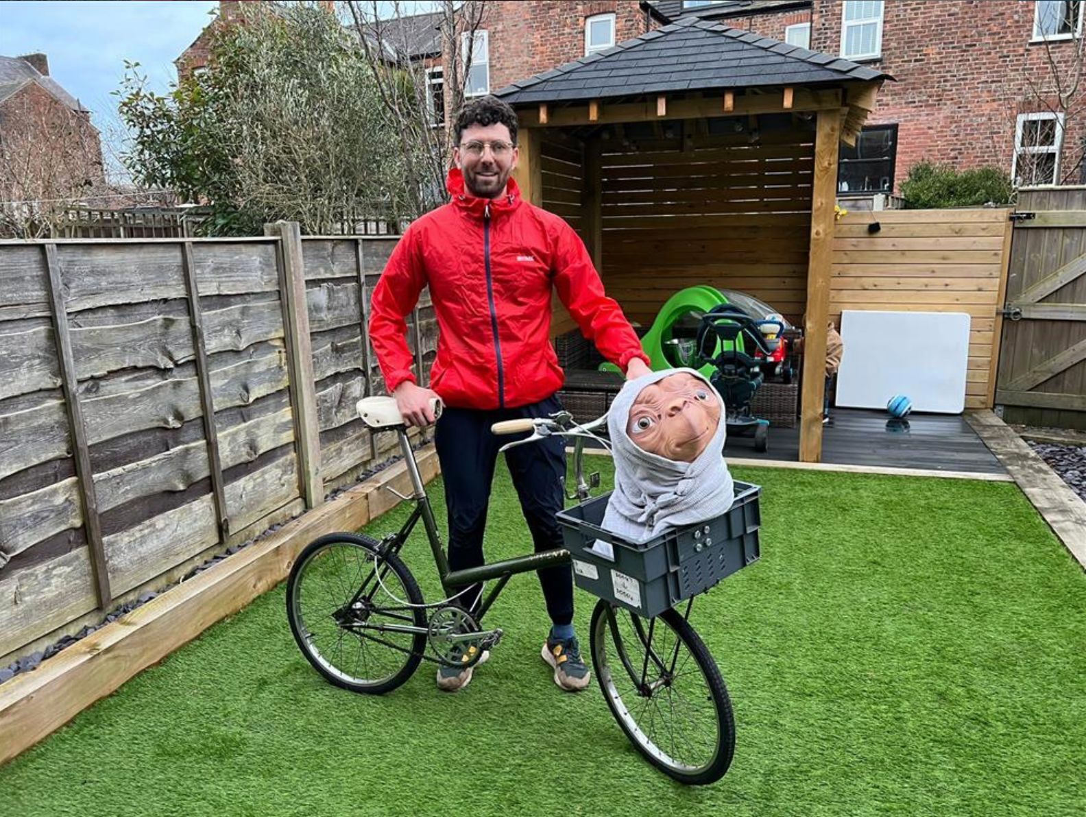 Extraordinary and extra-terrestrial: Supporter cycling 117 miles with ET for St Ann’s Hospice
