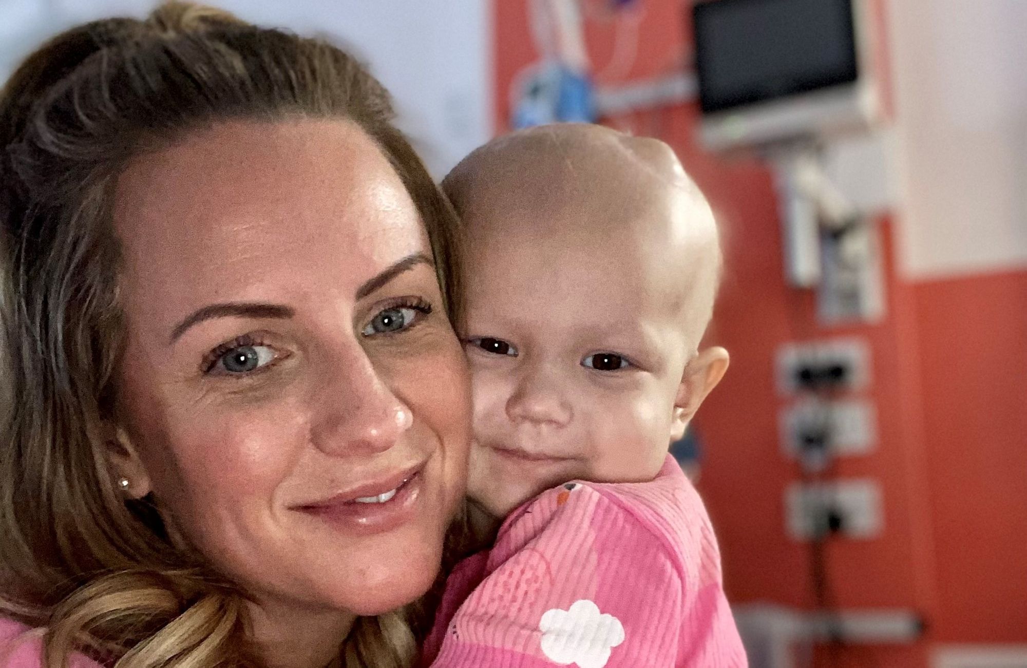 Broxbourne parents' agony as girl battles rare tumour with 'no other case in Europe'