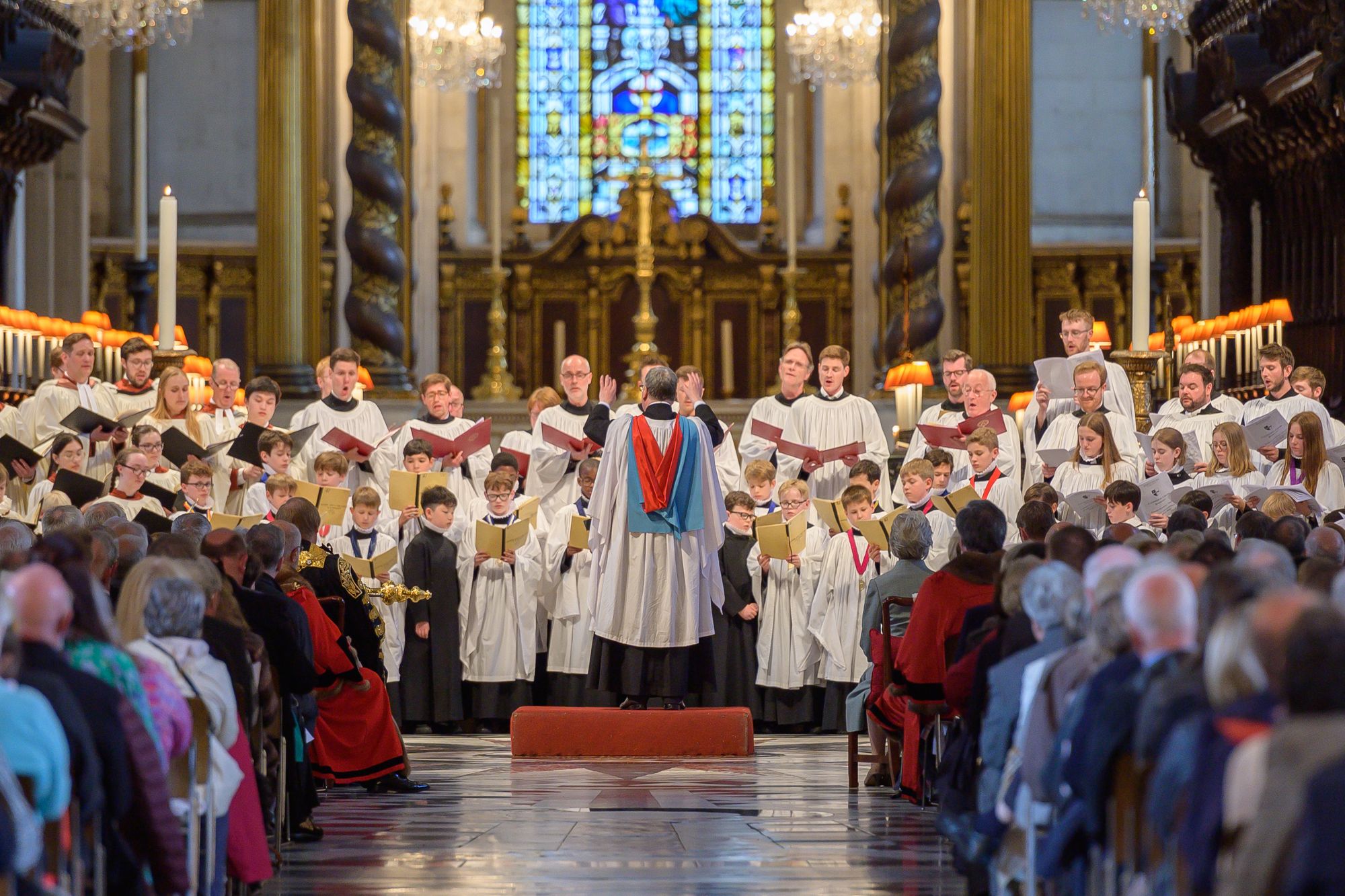 Unique cathedral choirs concert returns to St Paul's Cathedral