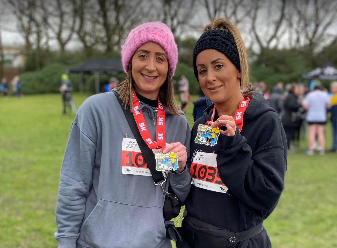 Rochdale sisters run charity 5k in memory of late dad