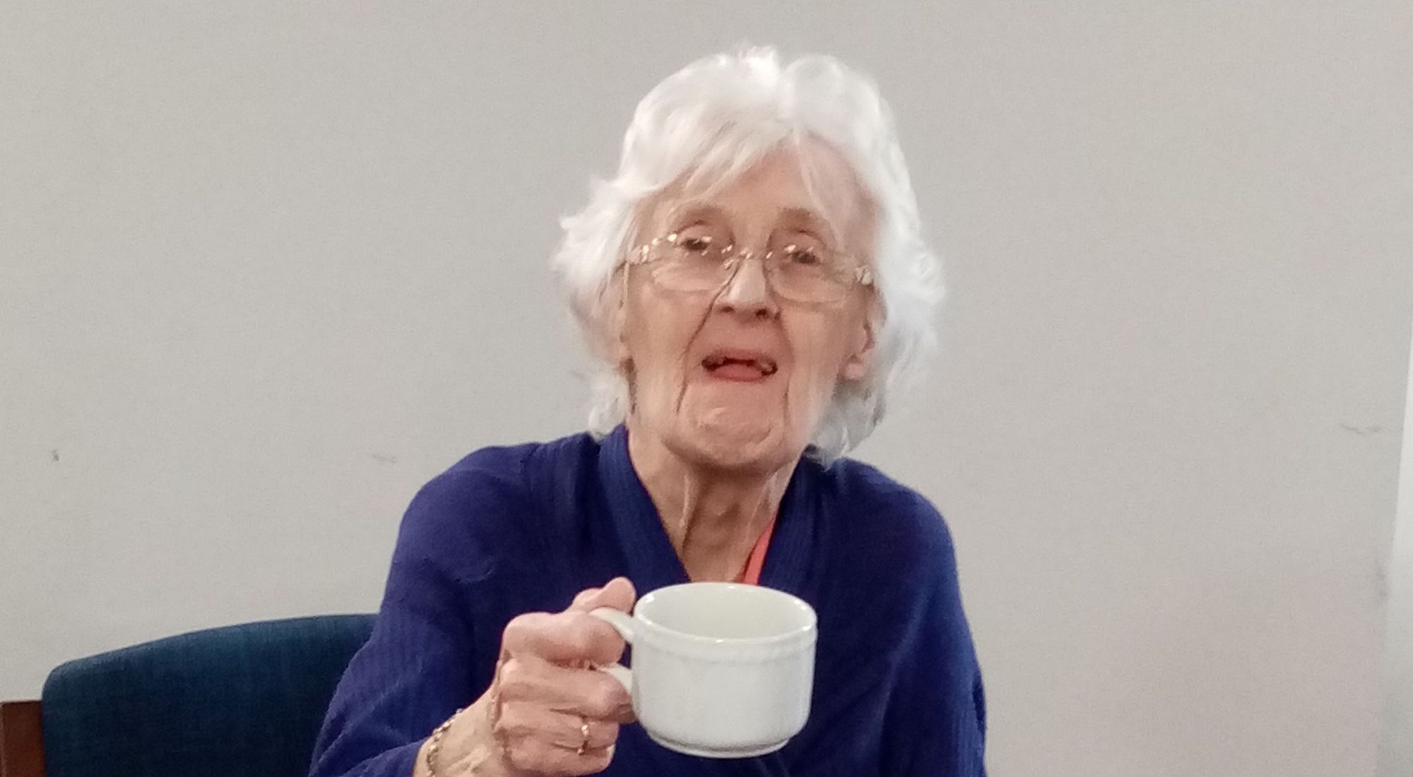 Macclesfield cafe offers 'helping hand' to people living with dementia