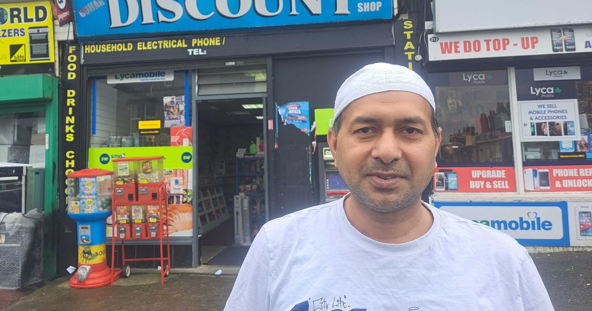 Kind-hearted shopkeeper gives away free food to customers struggling to pay
