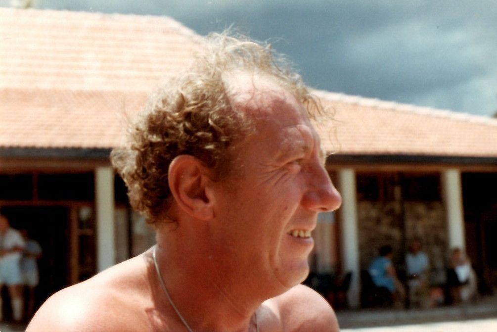 Tributes paid to Rochdale local hero and former golf club president