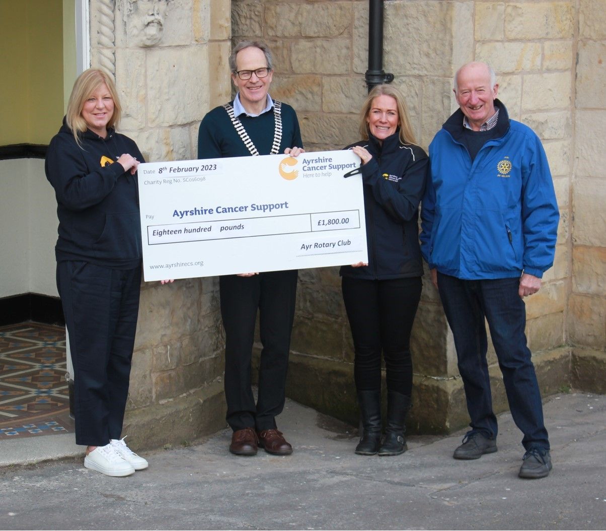 Remembrance tree delivers for Ayrshire Cancer Support