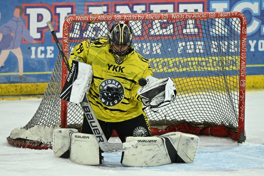 Ice Hockey: YKK Widnes Wild have heavy defeat to Solway Sharks
