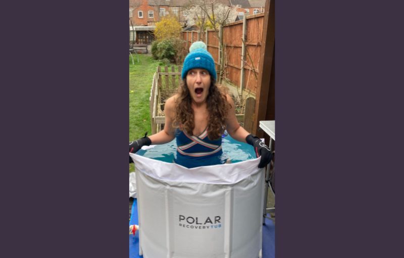 Loughborough woman has 31 ice baths for The Migraine Trust